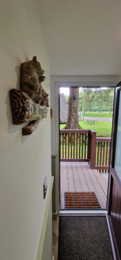 Bonnie Lodge-Lochside Location With Hot Tub Invergarry Exterior foto